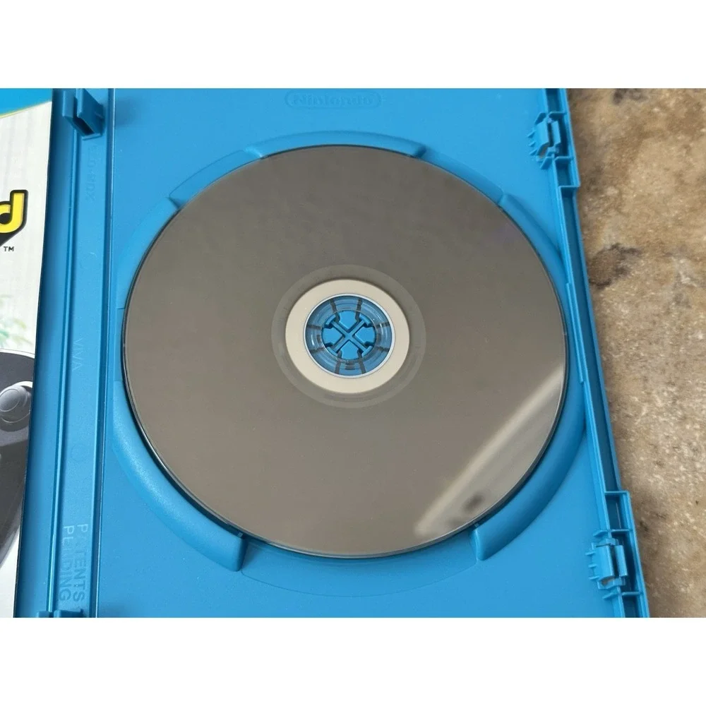 Nintendo Land (Wii U, 2012) Includes Manual